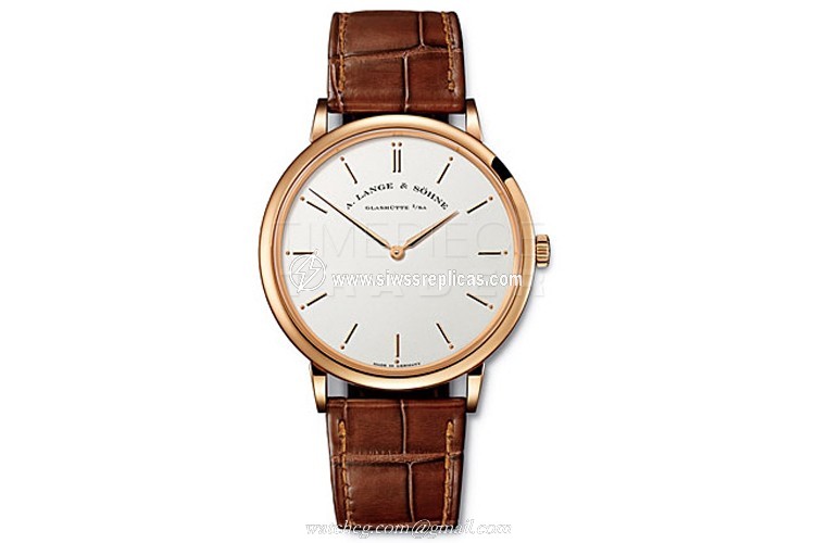 A. Lange & Sohne Saxonia Thin 211.032 18k Rose Gold Manual Winding