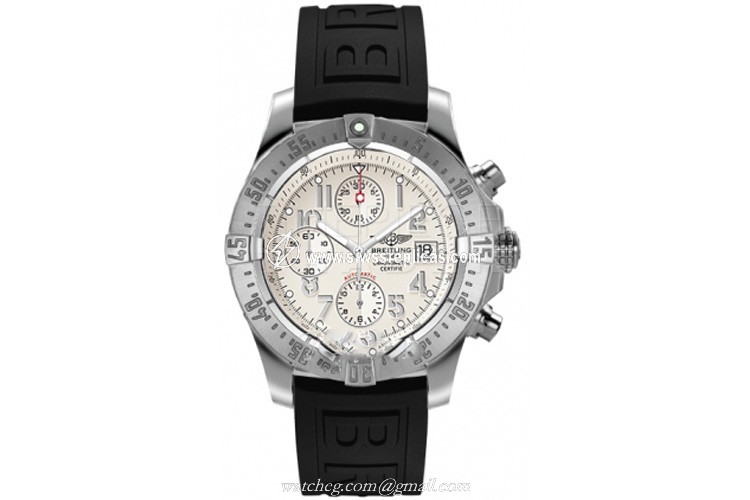 Breitling Avenger a1338012/g692-1rt Stainless Steel Automatic Chronograph - Chronometer 