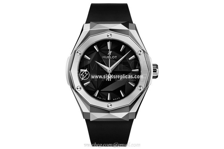 Hublot Classic Fusion 550.ns.1800.rx.orl19 Titanium Automatic
