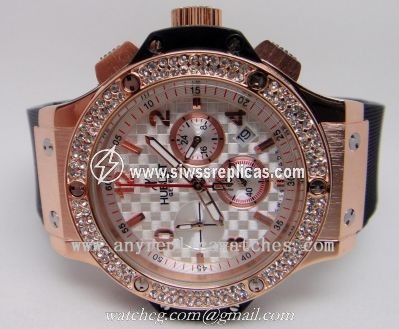 Hublot Big Bang Gold Diamonds  White Carbon Face  Hublot Geneve