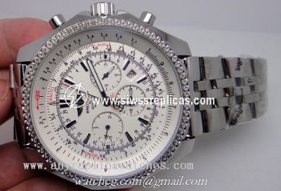 BREITLING FOR BENTLEY MOTORS SS WHITE CHRONOGRAPH QUARTZ