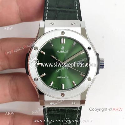 Replica Swiss Hublot Classic Fusion Titanium Watch Green Dial