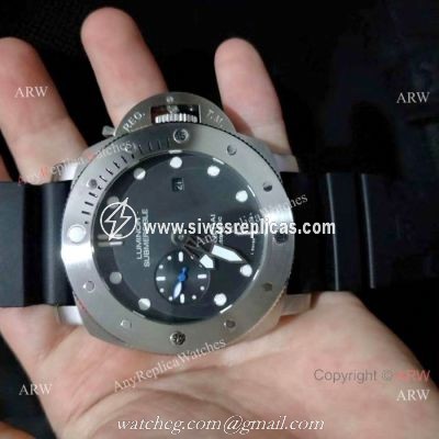 New Copy Panerai Luminor Submersible SS Black Dial Watch PAM1305