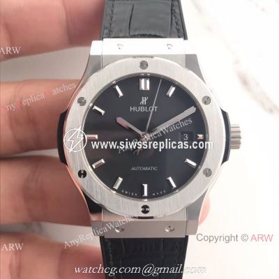 Swiss Hublot HUB1112 Classic Fusion Titanium Watch Black Gummy Strap