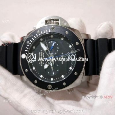 New Copy Panerai Submersible Flyback SS Black Bezel Watch PAM615