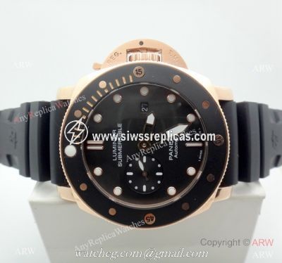 Panerai Submersible Rubber Strap PAM684 Copy Watch Rose Gold Black Bezel