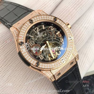 New replica Hublot Classic Fusion Rose Gold Diamond Watch Black Face