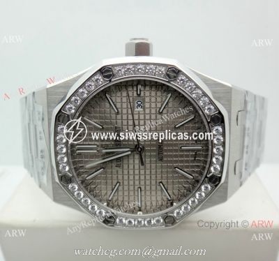 Best Copy Audemars Piguet Royal Oak 44mm Watch Stainless Steel Diamond bezel