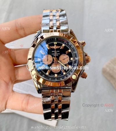 Two Tone Rose Gold Breitling Chronomat B01 Copy Watch 45mm