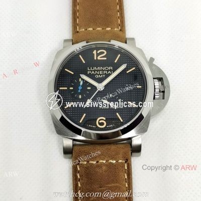 Copy Panerai Luminor GMT Pam1537 Watch 44mm SS Power Reserve Face