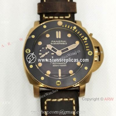 Panerai Luminor Submersible PAM00968 Watch Brass Case