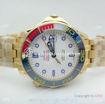 New Copy Omega Commanders 007 James Bond Yellow Gold Men Watch