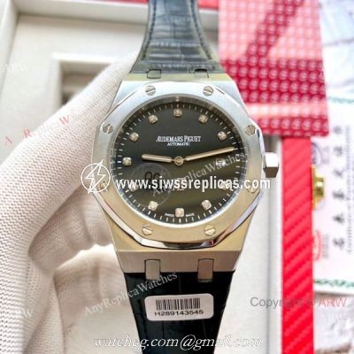 Buy Replica Audemars Piguet Royal oak Jumbo Yoshida Watch Black Leather Strap