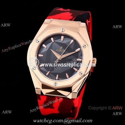 New Replica Hublot Sang Bleu Watch Red Camouflage Strap Rose Gold