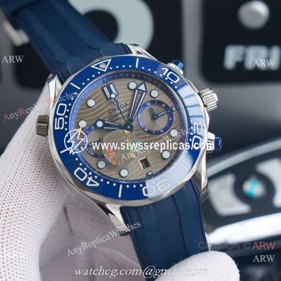 (TW) Swiss Grade A Omega Seamaster Diver 300m Chronograph Watch Gray Dial Rubber Strap