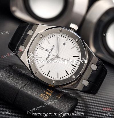 Swiss Quality Audemars Piguet Royal Oak Citizen 8215 Watch White Dial 40mm