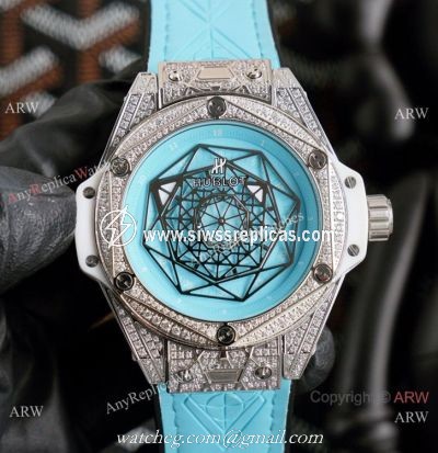 New Replica Hublot Big Bang Sang Bleu Watches Iced Out Blue Dial