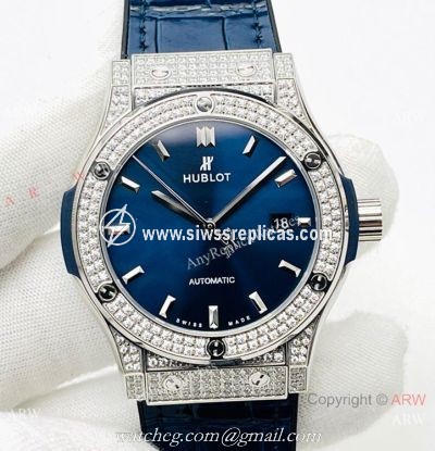 HB Factory V3 version Hublot Classic Fusion Swiss Hub1213 Watch Iced Out Silver Case Blue Dial