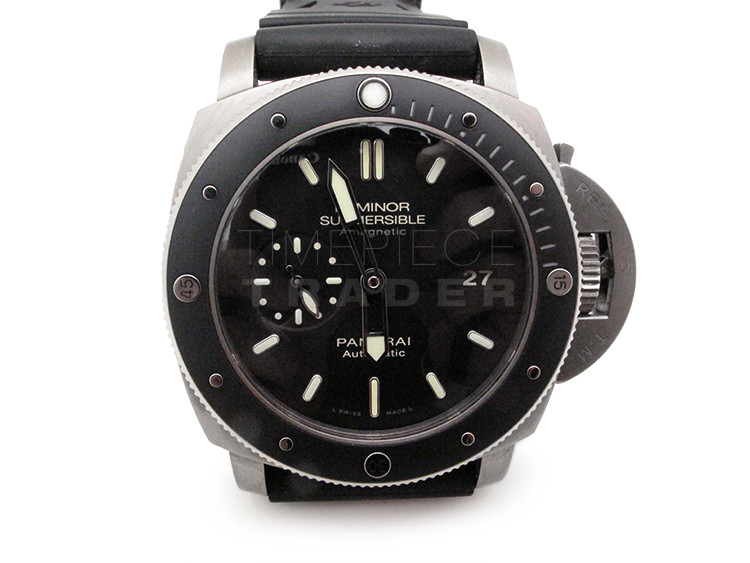 Panerai Submersible PAM389 Titanium Automatic Self Winding Panerai Submersible PAM389 Titanium Automatic Self Winding