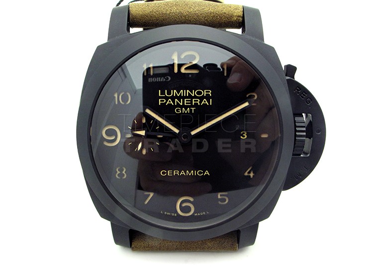 Panerai Luminor 1950 3 Days GMT PAM441 Black Ceramic Automatic Panerai Luminor 1950 3 Days GMT PAM441 Black Ceramic Automatic