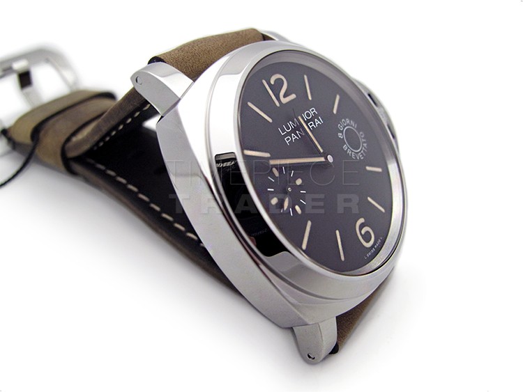 Panerai Luminor Marina PAM590 Stainless Steel Manual Wind Panerai Luminor Marina PAM590 Stainless Steel Manual Wind