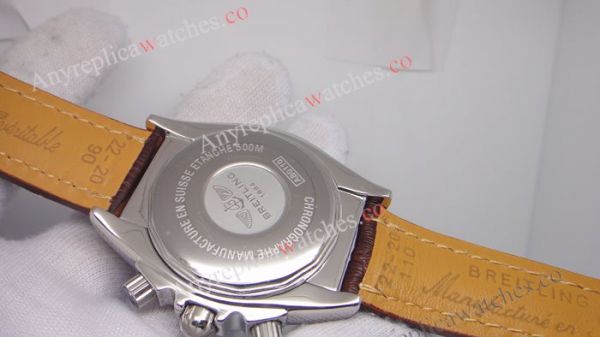 Breitling Chronomat B01 44mm White w/ Brown Leather Band Breitling Chronomat B01 44mm White w/ Brown Leather Band