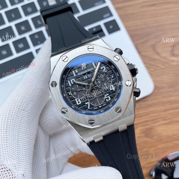 Fake Audemars Piguet Royal Oak Offshore WhiteBlack Dial Watches Fake Audemars Piguet Royal Oak Offshore WhiteBlack Dial Watches