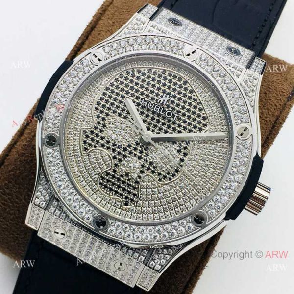 Grade 1A Hublot Classic Fusion Skull Bang Titanium Luxury Watch Swiss HUB112 Iced Out Grade 1A Hublot Classic Fusion Skull Bang Titanium Luxury Watch Swiss HUB112 Iced Out
