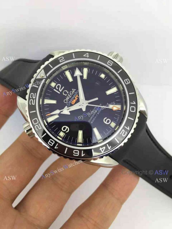Copy Swiss Omega Seamaster Planet Ocean GMT Watch Black Rubber Copy Swiss Omega Seamaster Planet Ocean GMT Watch Black Rubber