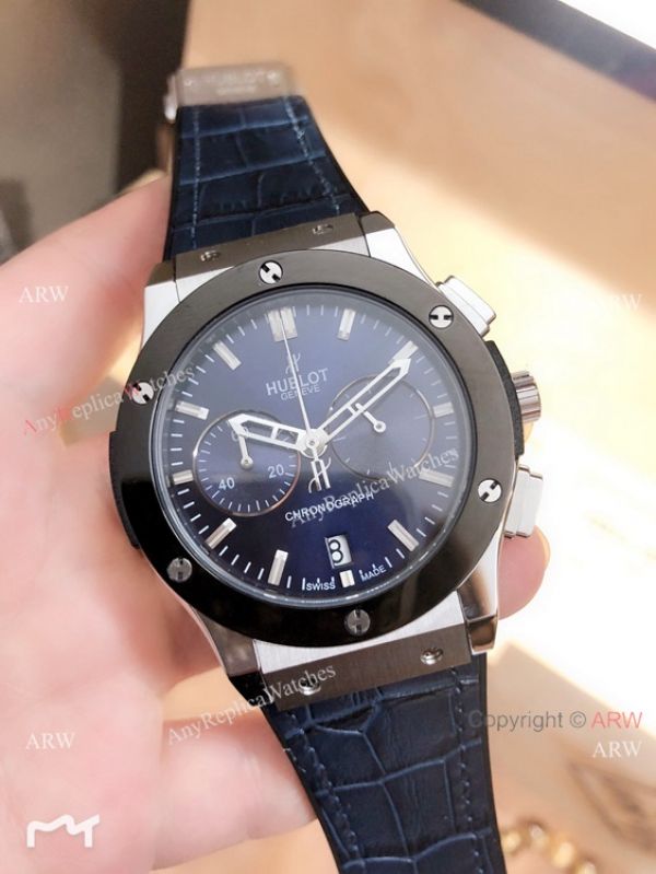 New Replica Hublot Classic Fusion Chrono Watches Black Bezel Black Rubber Band New Replica Hublot Classic Fusion Chrono Watches Black Bezel Black Rubber Band