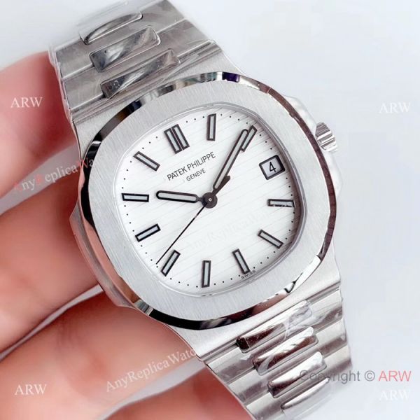 (GR) Swiss Replica Patek Philippe Nautilus Stainless Steel White Face Watch 40mm (GR) Swiss Replica Patek Philippe Nautilus Stainless Steel White Face Watch 40mm