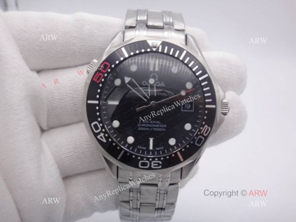AAA Grade Omega Seamaster 007 Replica Watch Stainless Steel Black Bezel AAA Grade Omega Seamaster 007 Replica Watch Stainless Steel Black Bezel