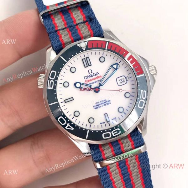 Swiss Grade Omega Commanders 007 James Bond Omega Watch White Face Nato Strap Swiss Grade Omega Commanders 007 James Bond Omega Watch White Face Nato Strap