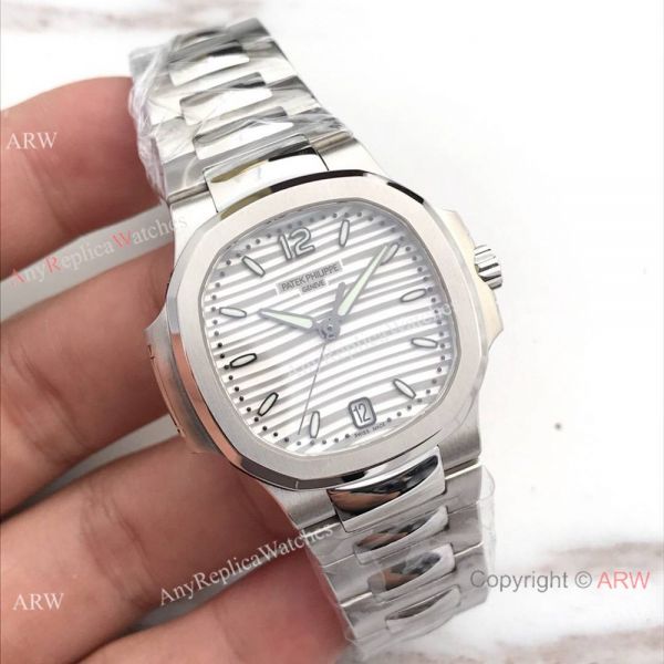 Swiss Replica Patek Philippe Nautilus 7118 Watch Stainless Steel White Dial 42mm Swiss Replica Patek Philippe Nautilus 7118 Watch Stainless Steel White Dial 42mm