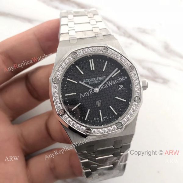 JH Audemars Piguet Extra Thin Royal Oak Watch Stainless Steel Diamond Bezel JH Audemars Piguet Extra Thin Royal Oak Watch Stainless Steel Diamond Bezel
