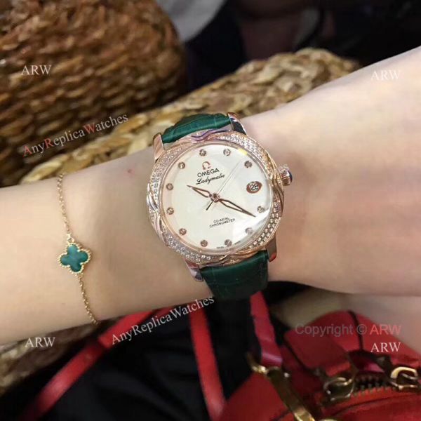 Replica Omega CO-AXIAL Lady Watch Rose Gold Diamond Bezel Replica Omega CO-AXIAL Lady Watch Rose Gold Diamond Bezel