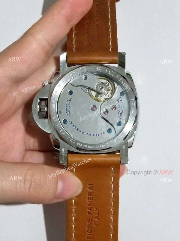 Panerai Luminor PAM 372 Replica Watch SS Brown Leather Strap Panerai Luminor PAM 372 Replica Watch SS Brown Leather Strap