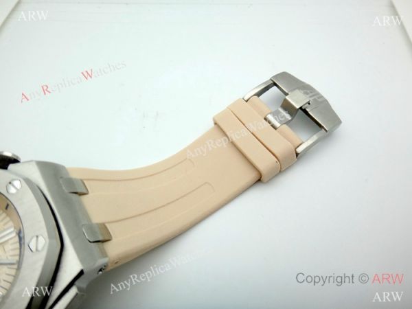 2019 New Audemars Piguet Royal Oak Offshore Diver Watches Beige Dial Beige Rubber Band 2019 New Audemars Piguet Royal Oak Offshore Diver Watches Beige Dial Beige Rubber Band