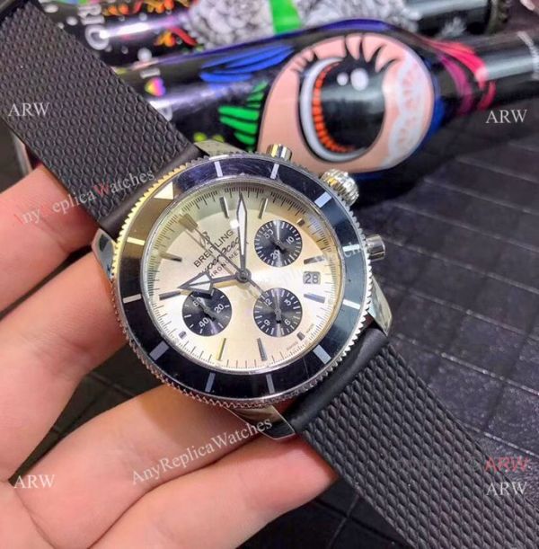 Breitling Superocean 43mm Watch SS Blue Dial Blue Rubber Strap Breitling Superocean 43mm Watch SS Blue Dial Blue Rubber Strap