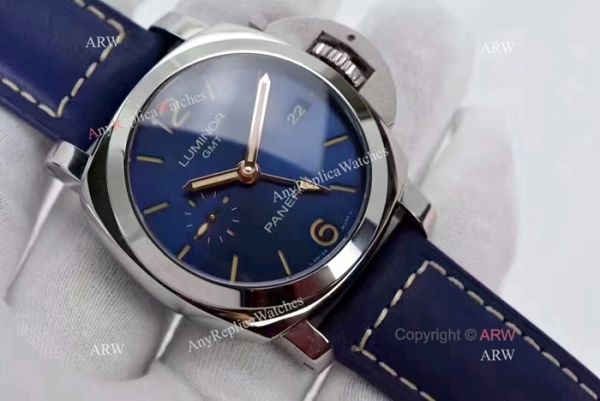 Swiss Replica Panerai Luminor GMT Limited Edition SS Blue Watch PAM 688 Swiss Replica Panerai Luminor GMT Limited Edition SS Blue Watch PAM 688