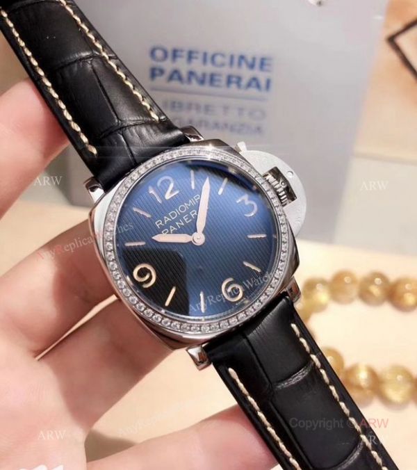 Radiomir Panerai Womens Watch SS Diamond Bezel Green Leather strap Radiomir Panerai Womens Watch SS Diamond Bezel Green Leather strap