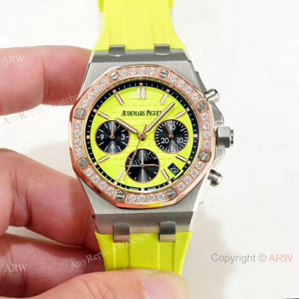 Fake Audemars Pigue Offshore 37mm Watches White Rubber Rose Gold Bezel Fake Audemars Pigue Offshore 37mm Watches White Rubber Rose Gold Bezel