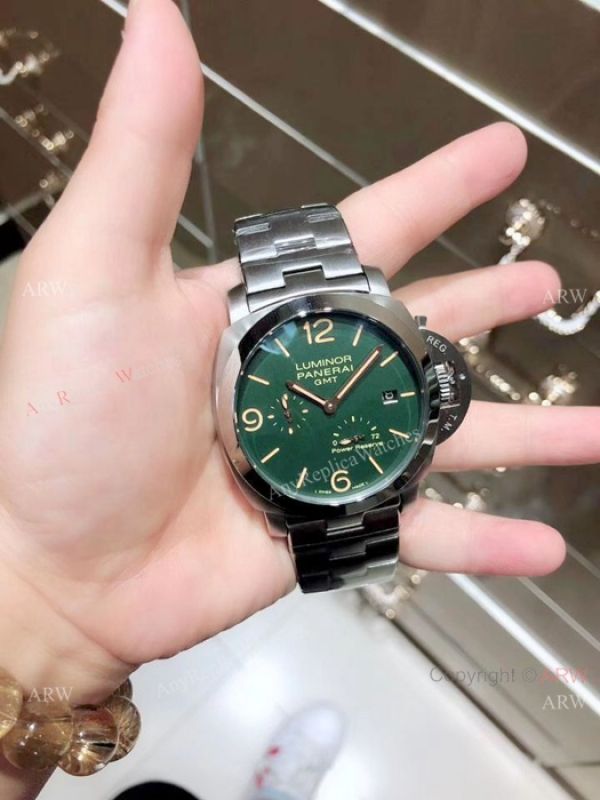 Luminor Panerai GMT Power Reserve Replica Watch Stainless Steel Green Dial Luminor Panerai GMT Power Reserve Replica Watch Stainless Steel Green Dial