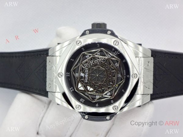 Swiss Grade Hublot Big Bang Sang Bleu Stainless Steel Watch 2019 Replica Swiss Grade Hublot Big Bang Sang Bleu Stainless Steel Watch 2019 Replica