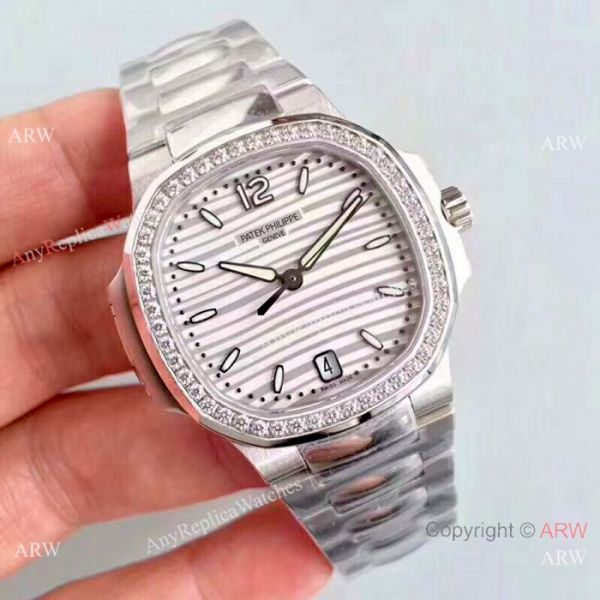 (PPF)Swiss Replica Patek Philippe 7118 Ladies Nautilus Watch Diamond bezel (PPF)Swiss Replica Patek Philippe 7118 Ladies Nautilus Watch Diamond bezel