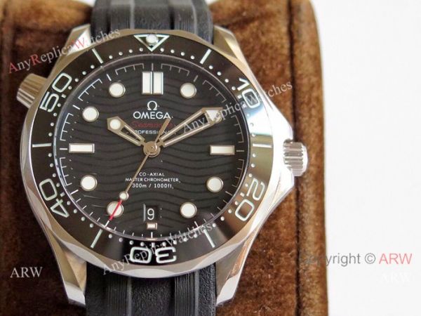 (OM)Swiss Omega Seamaster Diver 300m Omega 8800 Movement watch Black Dial Black Rubber Strap (OM)Swiss Omega Seamaster Diver 300m Omega 8800 Movement watch Black Dial Black Rubber Strap
