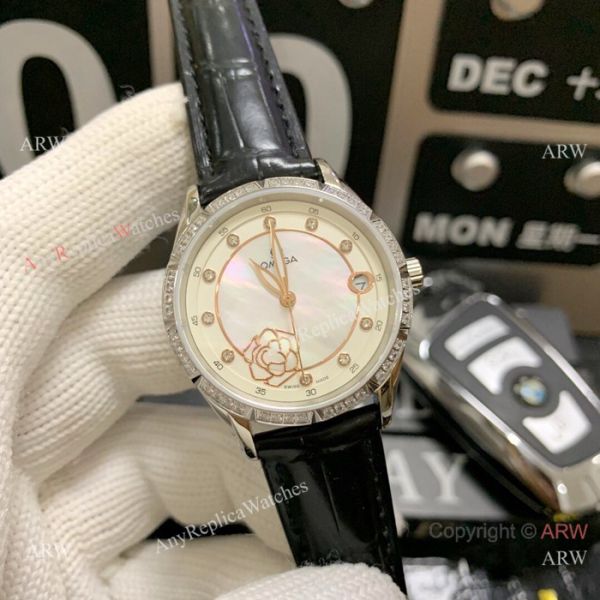 Omega Water Resistant Lady Watches Copy Gold Diamond Case Omega Water Resistant Lady Watches Copy Gold Diamond Case