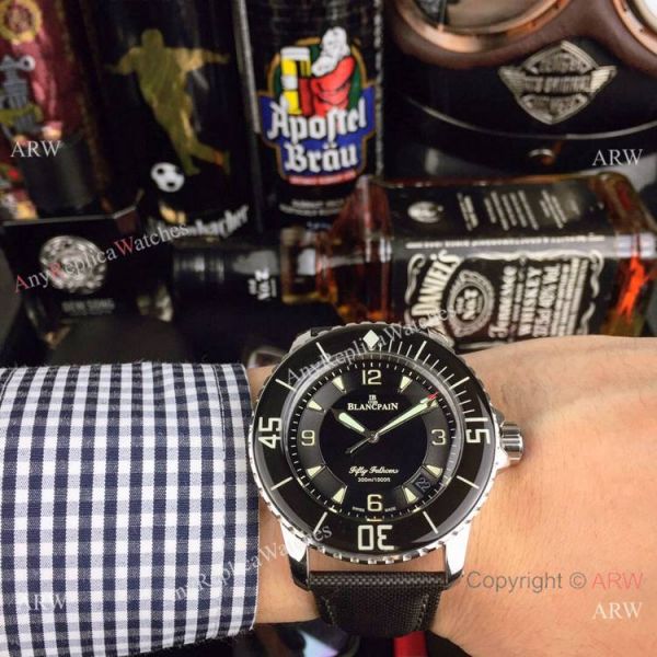 Swiss Quality Replica Blancpain Fifty Fathoms Automatic Blue Dial Watch 42mm Swiss Quality Replica Blancpain Fifty Fathoms Automatic Blue Dial Watch 42mm