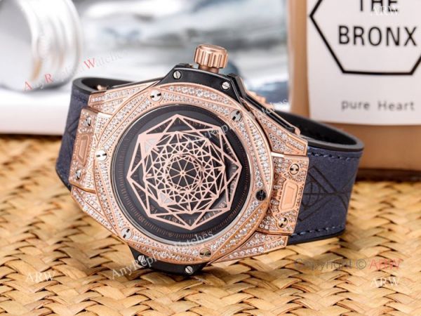2019 Replica Hublot Big Bang Sang Bleu Iced Out Rose Gold Watches 2019 Replica Hublot Big Bang Sang Bleu Iced Out Rose Gold Watches
