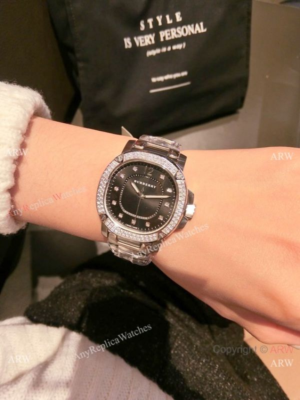 Replica Burberry Stainless Steel Black Dial Quartz Watch 34mm Women Replica Burberry Stainless Steel Black Dial Quartz Watch 34mm Women